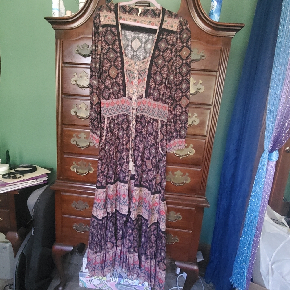 Tulle & Batiste Persian Jewel Gown M